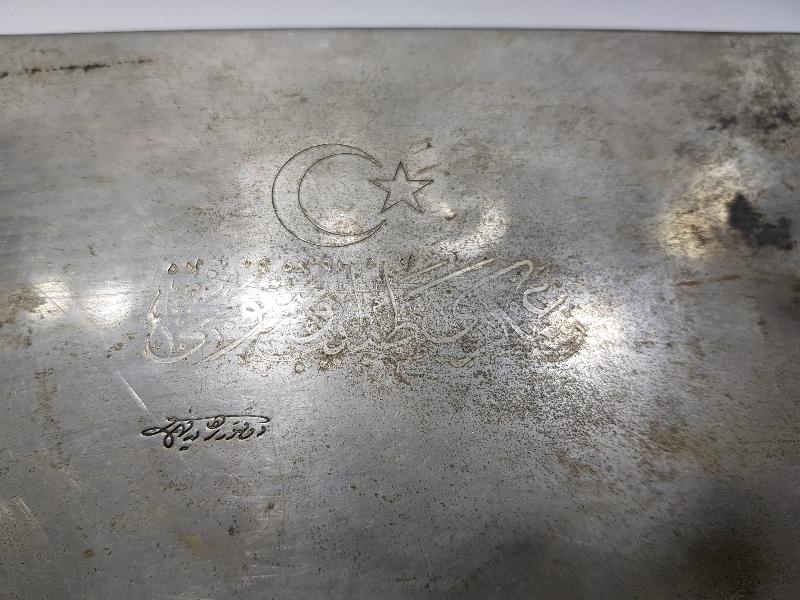 ÜZERİ OSMANLICA YAZILI DR. BURHANETTİN ONAT'A AİT ASKERİ TIBBİ KUTU