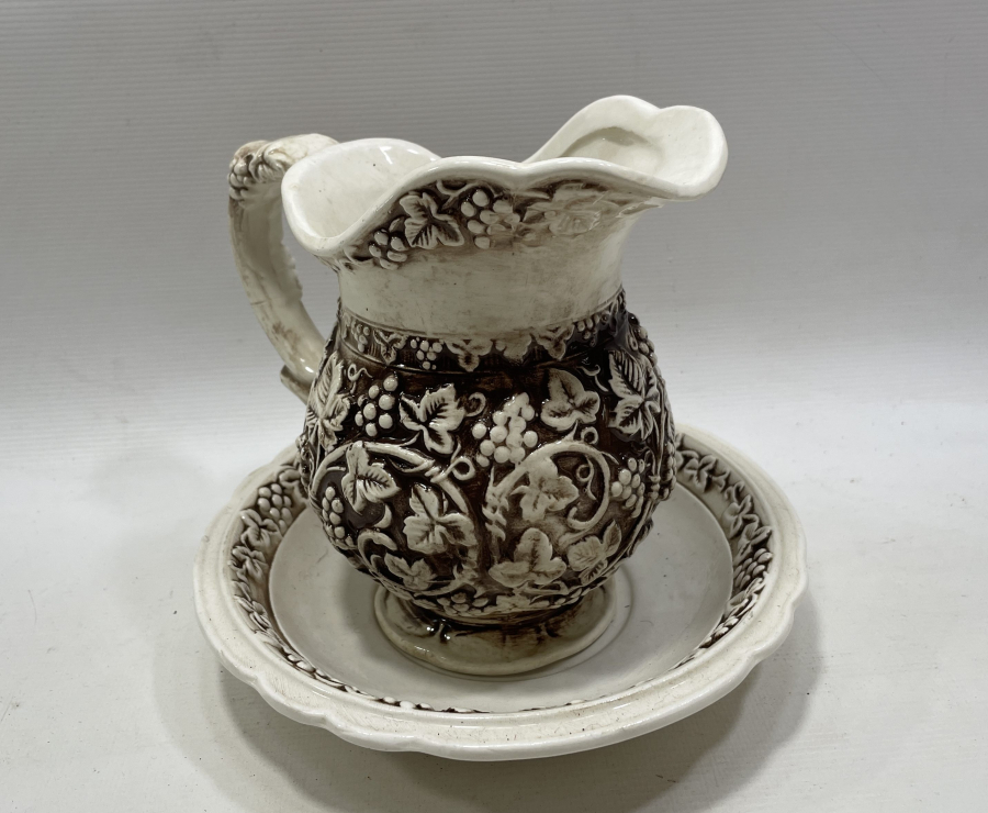 NADİR FORMDA ANTİKA  AŞURELİK