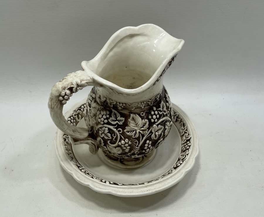 NADİR FORMDA ANTİKA  AŞURELİK