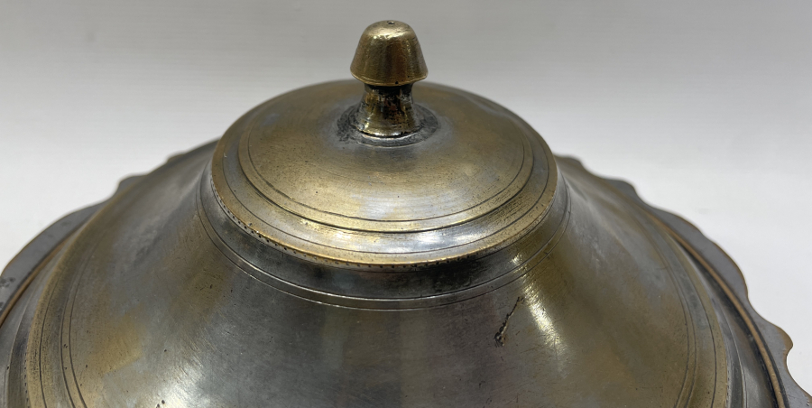 OSMANLI DÖNEMİ MEVLEVİ SİKKELİ BRONZ TEKKE İŞİ KAPAKLI SAHAN