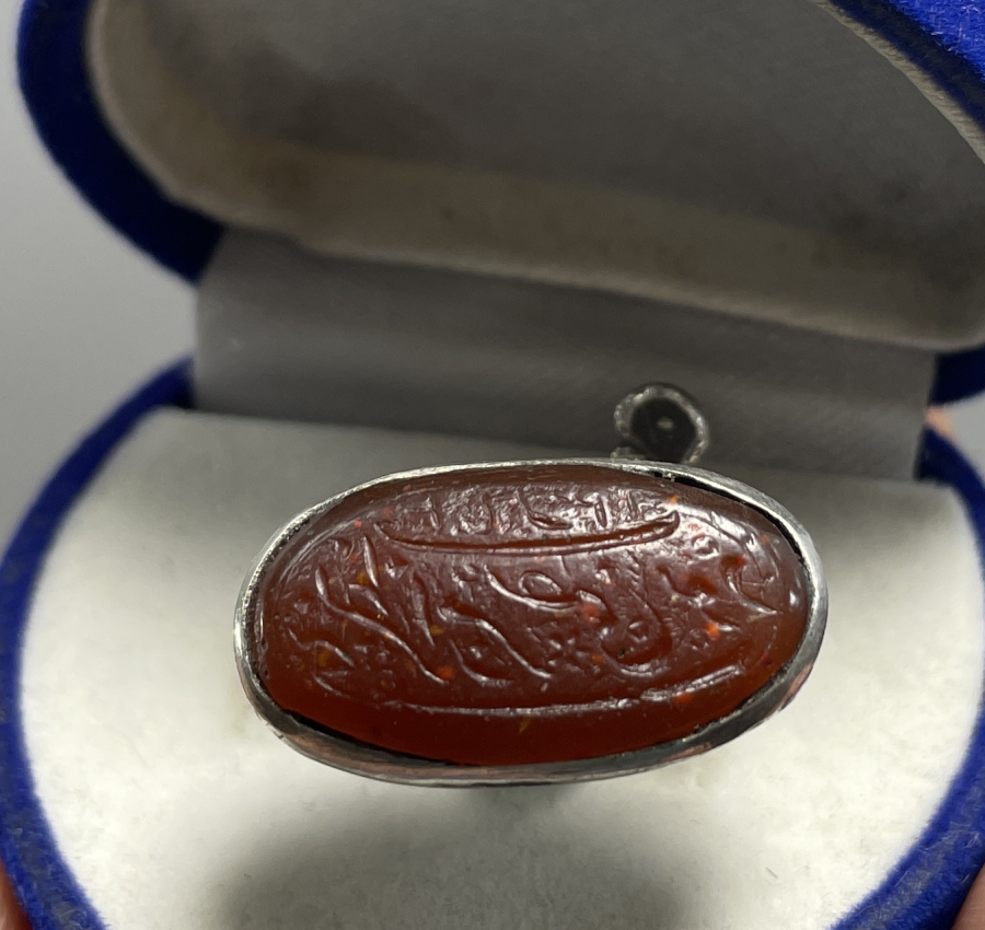 1900 BAŞLARI AKİK ÜZERİ EL KAZIMA İŞÇİLİKLİ GÜMÜŞ MÜHÜR