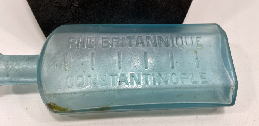 CONSTANTİNOPLE YAZILI OSMANLI DÖNEMİ ÇOK NADİR MAVİ RENKLİ KOKU ŞİŞESİ