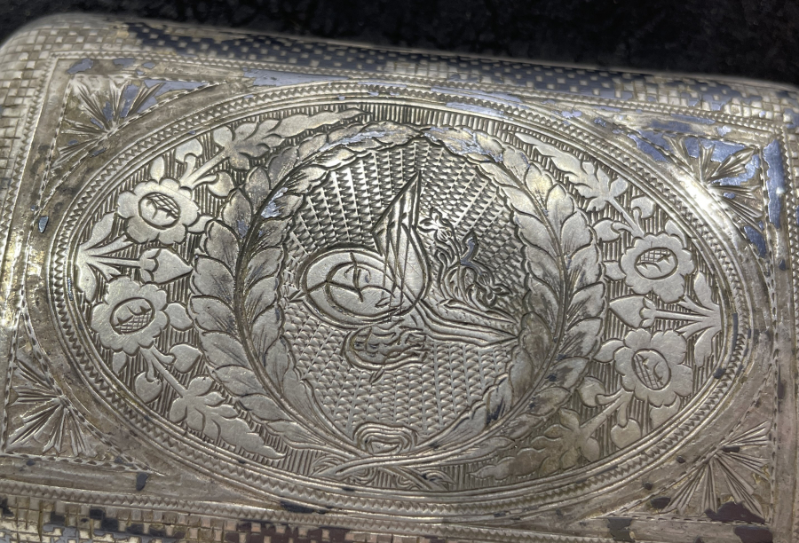 İÇİ ERMENİCE VE OSMANLICA YAZILI VAN İŞİ GÜMÜŞ SİGARA TABAKASI