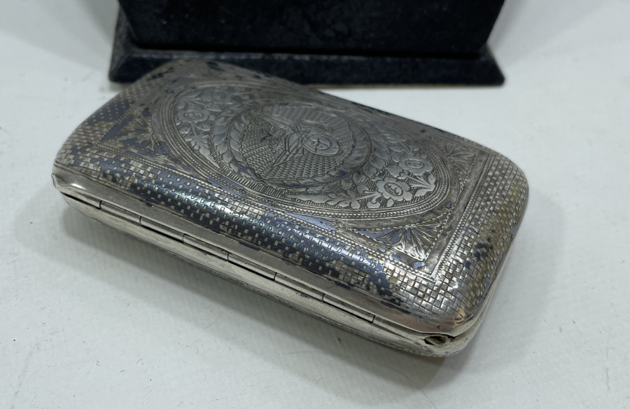 İÇİ ERMENİCE VE OSMANLICA YAZILI VAN İŞİ GÜMÜŞ SİGARA TABAKASI