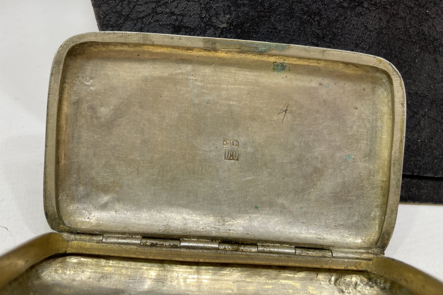 İÇİ ERMENİCE VE OSMANLICA YAZILI VAN İŞİ GÜMÜŞ SİGARA TABAKASI