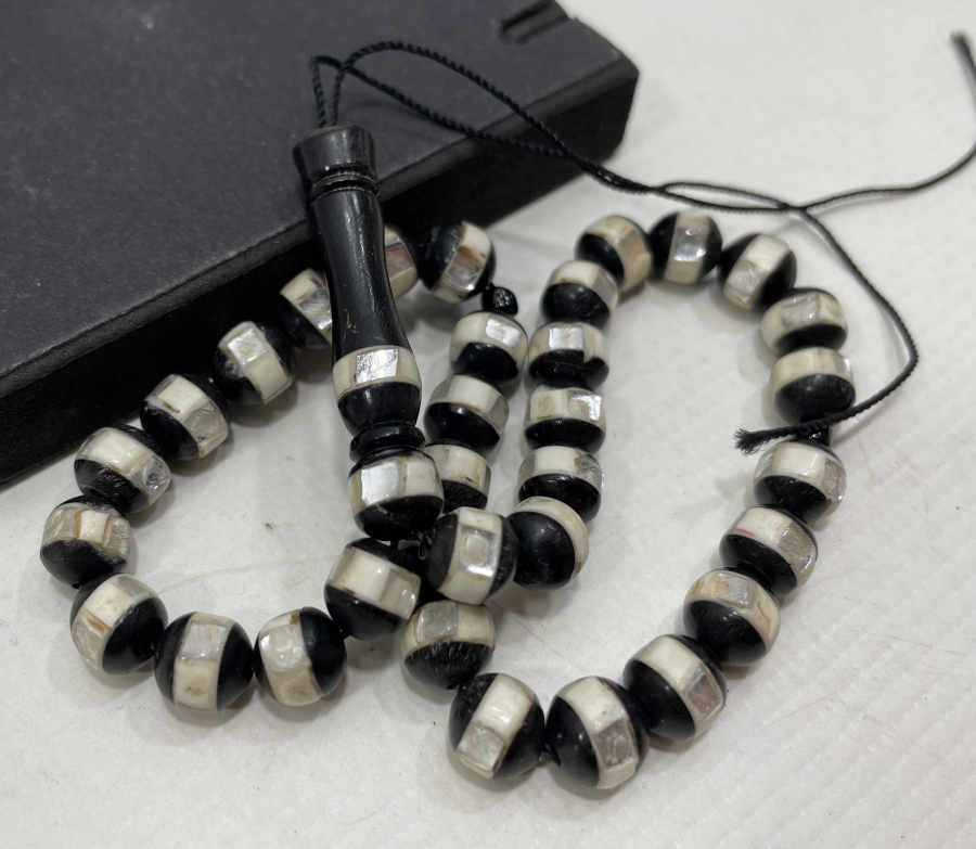 KUKA ÜZERİ KEMİK VE SEDEF İŞLEMELİ TESPİH