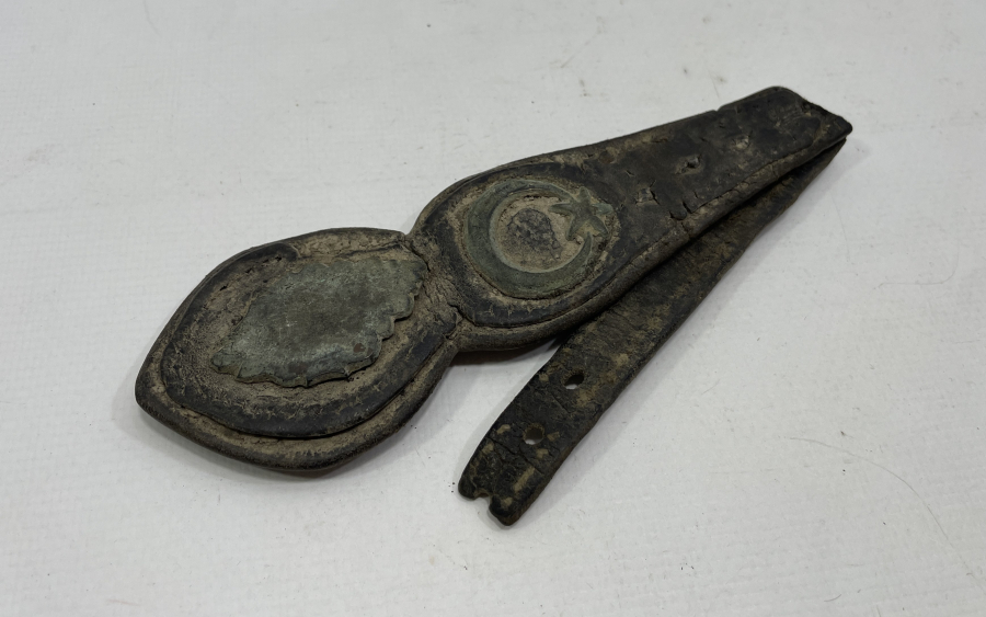 OSMANLI DÖNEMİ AY YILDIZLI SÜVARİ AT GEMİ PARÇASI