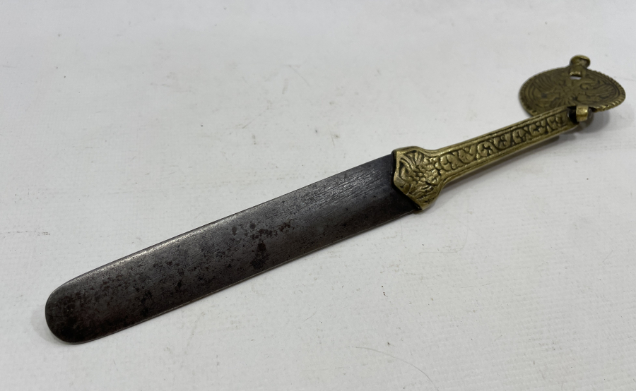 OSMANLI DÖNEMİ ÇOK NADİR ÇİFT BAŞLI KARTAL GÖRSELLİ KILIÇ MASATI