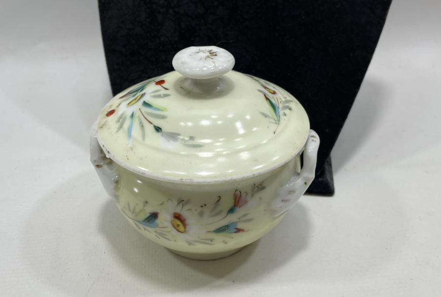 OSMANLI DÖNEMİ EL BOYAMA SINIRLI ÜRETİM KAPAKLI PORSELEN ŞEKERLİK