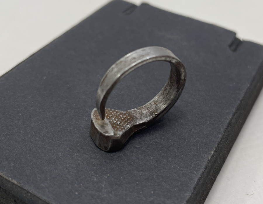 ÖZEL YAPIM NAL MIHDAN MAMUL YÜZÜK