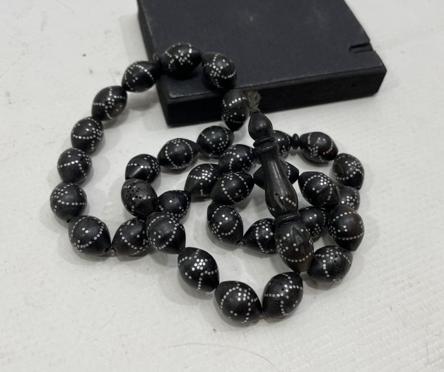 ÜZERİ İŞLEMELİ ANTİKA KUKA TESPİH