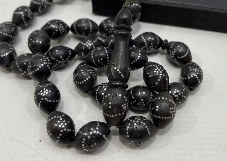 ÜZERİ İŞLEMELİ ANTİKA KUKA TESPİH