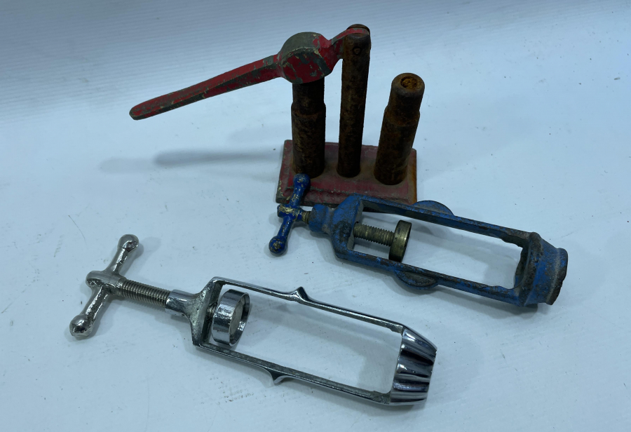 ANTİKA FİŞEK DOLDURMA APARATLARI LOTU