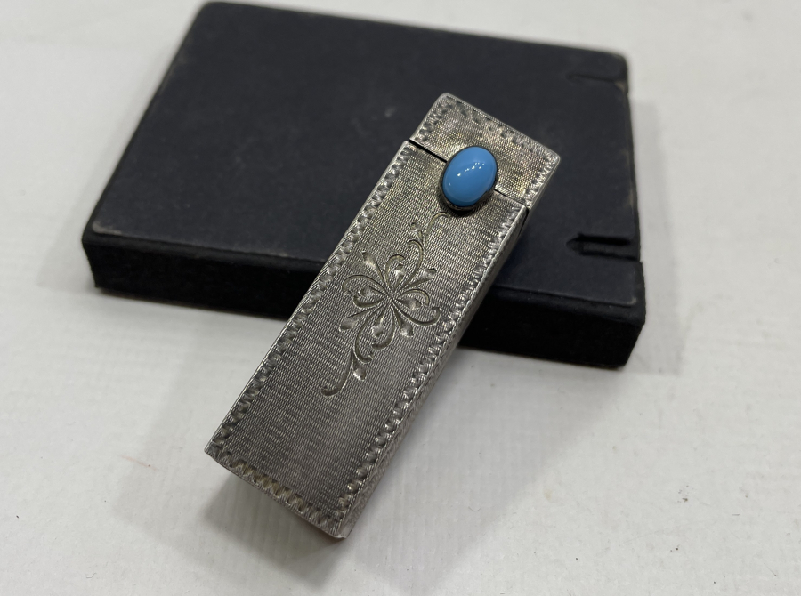 AZNAVUR İŞÇİLİKLİ NADİR FRANSIZ GÜMÜŞ RUJ