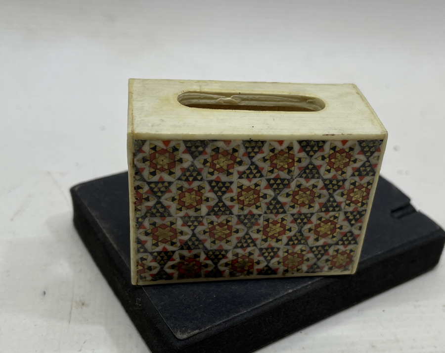 MARKÜTERİ İŞÇİLİKLİ ANTİKA KİBRİTLİK