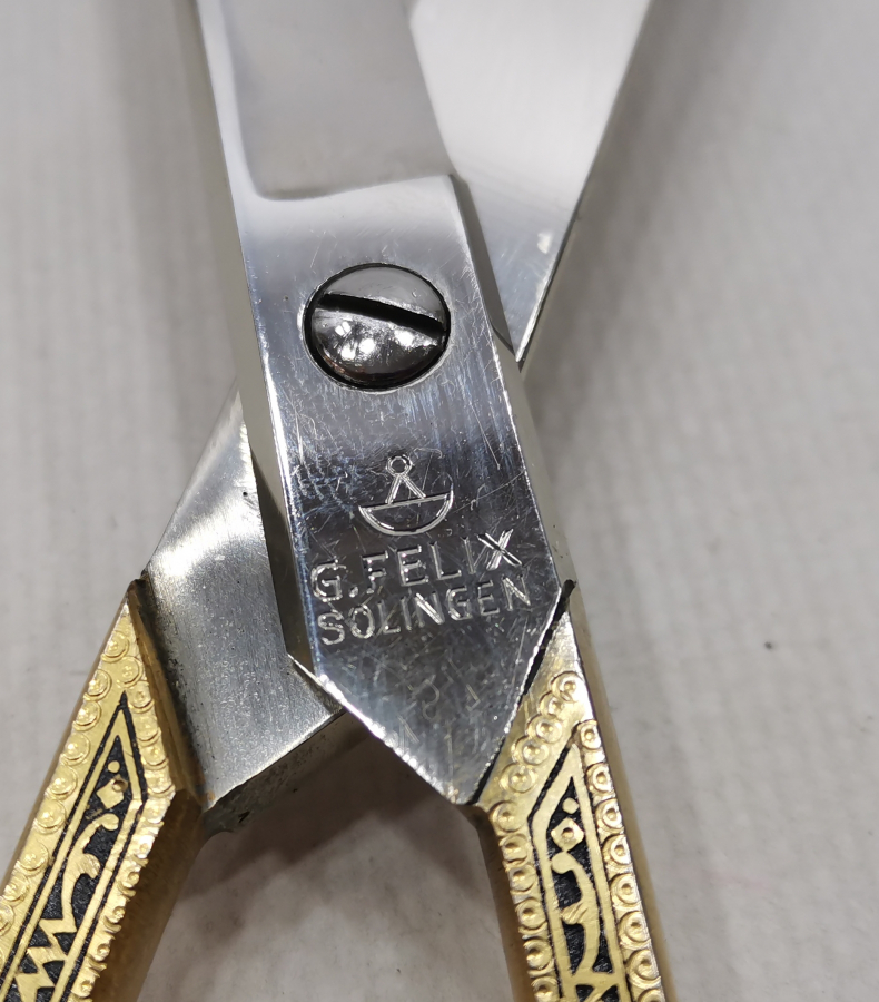 NADİR FORMDA TOLEDO İŞÇİLİKLİ ZARF AÇACAĞI TAKIMI