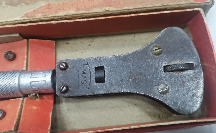 ORJİNAL KUTUSUNDA SAATÇİ ALETİ