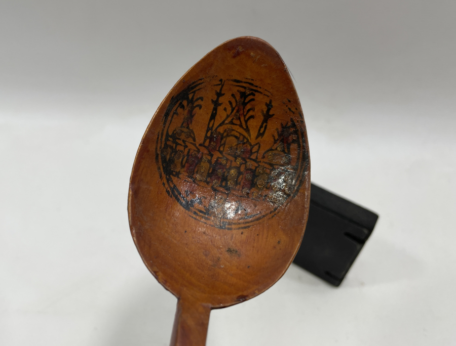 ÜZERİ OSMANLICA BEYİT YAZILI EL BOYAMA TAHTA KAŞIK