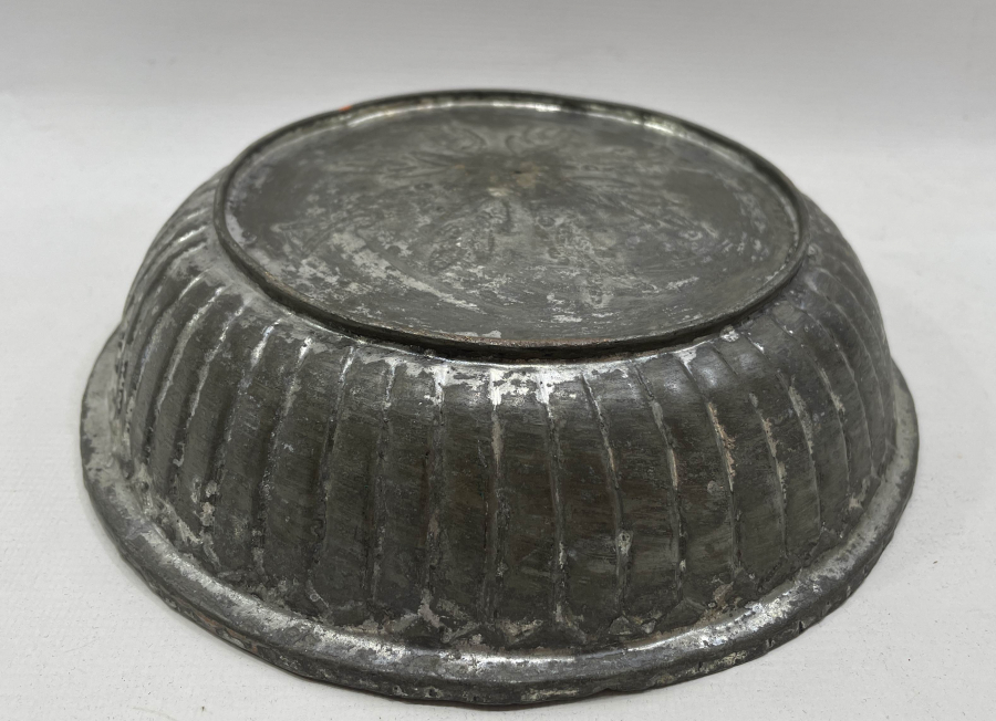 OSMANLI DÖNEMİ İÇİ BALIKLI NADİR FORMDA ŞİFA TASI