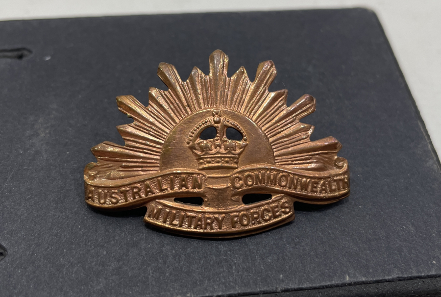 1. DÜNYA SAVAŞI DÖNEMİ ÇİL KONDİSYONDA NADİR ANZAK ASKERİ ŞAPKA KOKARTI