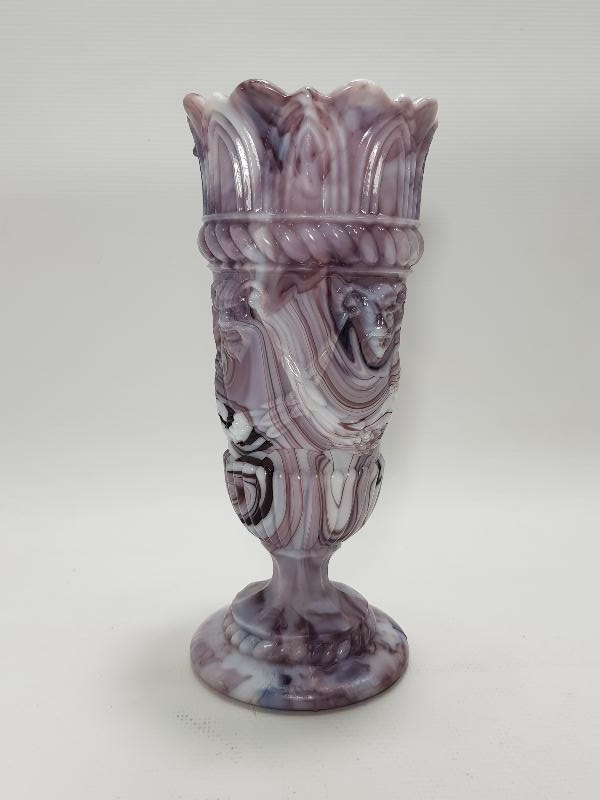 19. YÜZYIL ŞARAP TANRISI DIONYSOS RESİMLİ OPAL VAZO