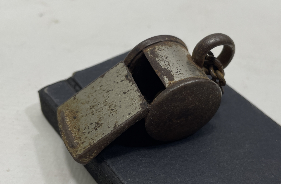 1900 BAŞLARI TAMAMI EL YAPIMI ALMAN POLİS DÜDÜĞÜ