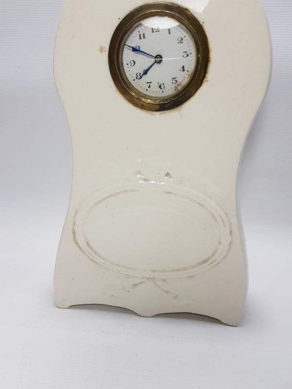 1900'LERDEN PORSELEN KASALI MASA SAATİ