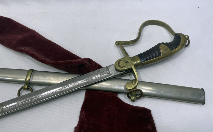 1940 YILINA AİT ÇİL KONDİSYONDA NADİR SUBAY KILICI