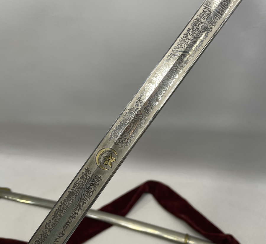 1940 YILINA AİT ÇİL KONDİSYONDA NADİR SUBAY KILICI