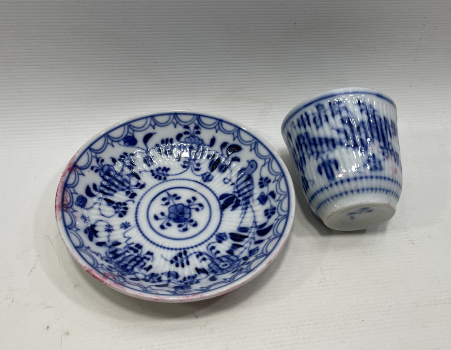 MEİSSEN MARKA NADİR RENKTE ANTİKA KUŞLU FİNCAN