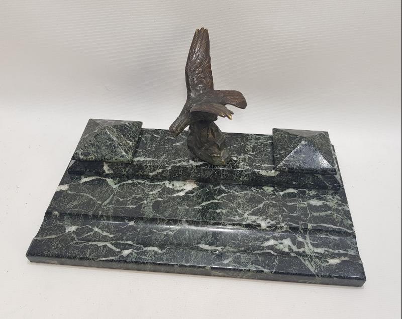 OSMANLI DÖNEMİ BRONZ KARTAL HEYKELLİ MERMER HOKKA TAKIMI