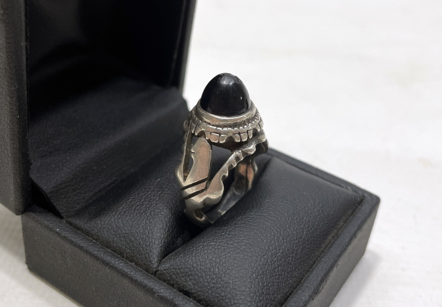 OSMANLI DÖNEMİ İKİ TARAFI KARTAL FİGÜRLÜ OLTU TAŞLI ÇERKES İŞİ YÜZÜK