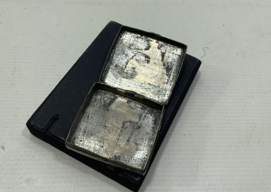 OSMANLI DÖNEMİ SAVATLI GÜMÜŞ ENFİYE KUTUSU