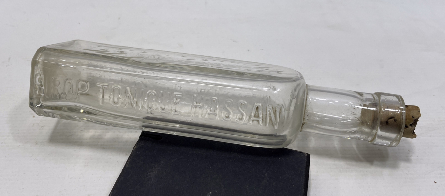 ÜZERİ OSMANLICA YAZILI NADİR İLAÇ ŞİŞESİ