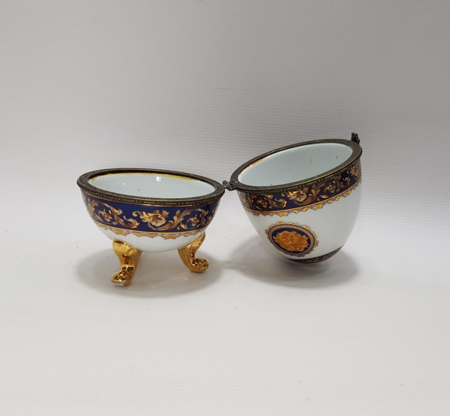 YUMURTA FORMLU PORSELEN MÜCEVHER KUTUSU