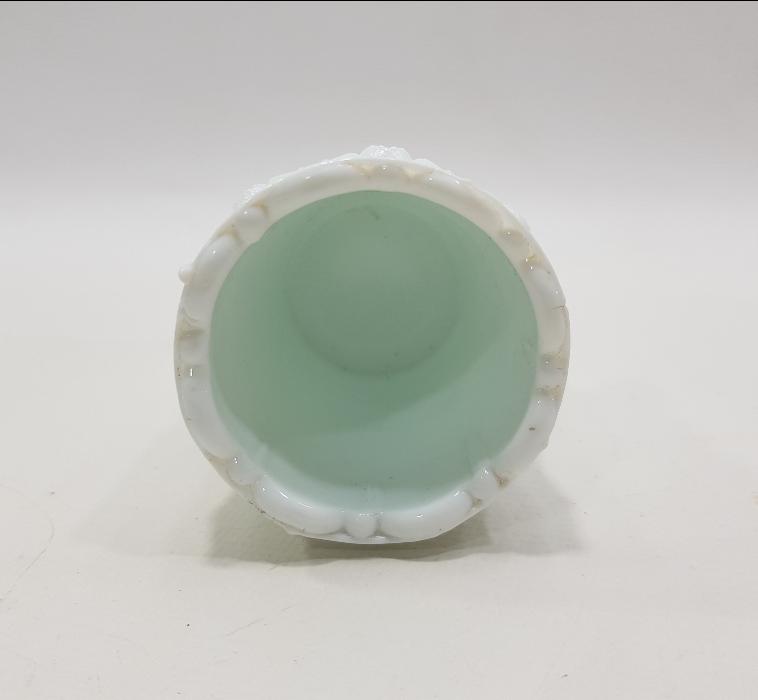 KABARTMA DESENLİ OPAL BARDAK