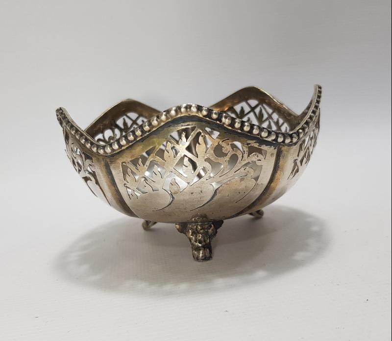 KIL TESTERE İŞÇİLİKLİ ANTİKA GÜMÜŞ ŞEKERLİK