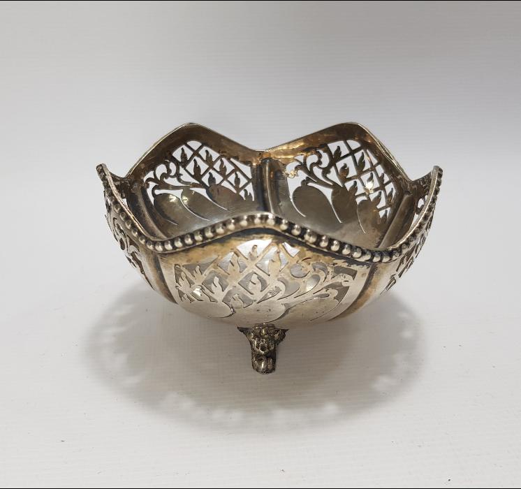 KIL TESTERE İŞÇİLİKLİ ANTİKA GÜMÜŞ ŞEKERLİK