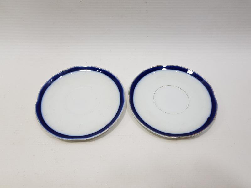 OSMANLICA KUZNETSOV DAMGALI BİR ÇİFT KAHVE FİNCANI TABAĞI 