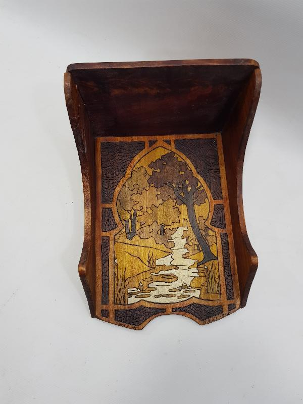 1935 TARİHLİ KÖK BOYALI AHŞAP DUVAR RAFI