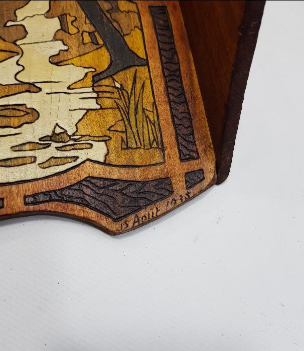 1935 TARİHLİ KÖK BOYALI AHŞAP DUVAR RAFI