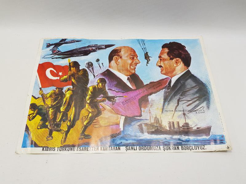 1974 BÜLENT ECEVİT VE RAUF DENKTAŞ RESİMLİ KIBRIS ÇIKARMASI KONULU NADİR AFİŞ 