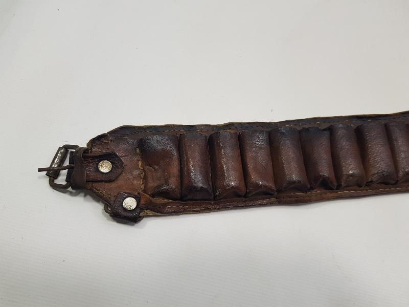 ANTİKA DERİ KÜTÜKLÜK