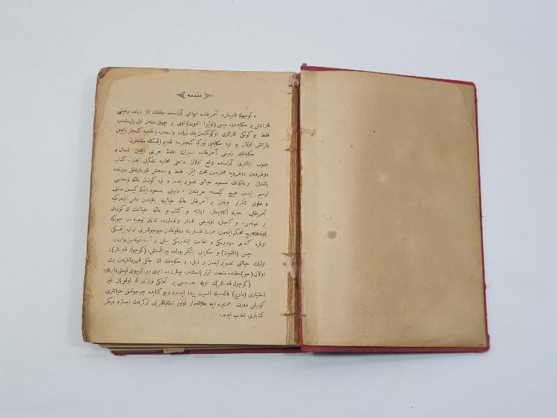 OSMANLICA İKİ ROMAN BİR KİTAPTA: KÜÇÜK KADINLAR & MERCAN ADASI