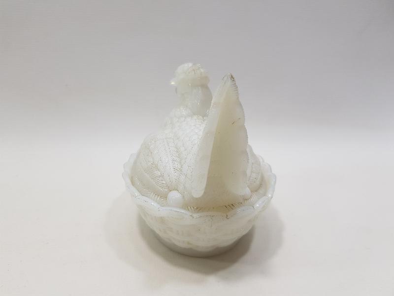 YUMURTLAYAN TAVUK TEMALI OPAL ŞEKERLİK 