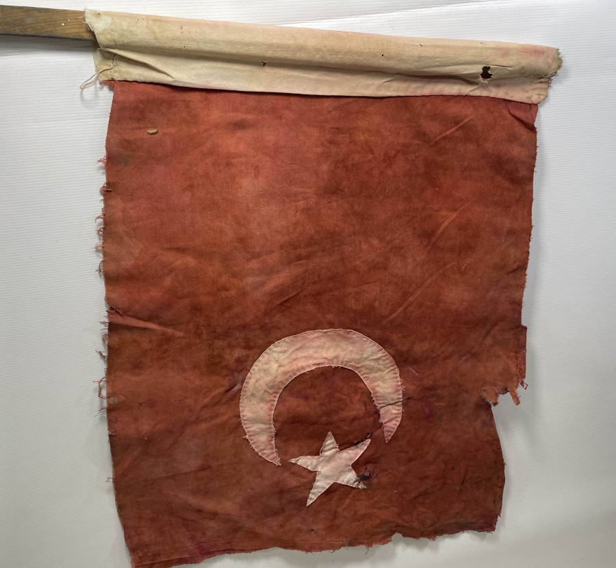 DEKORATİF ANTIKA BAYRAK