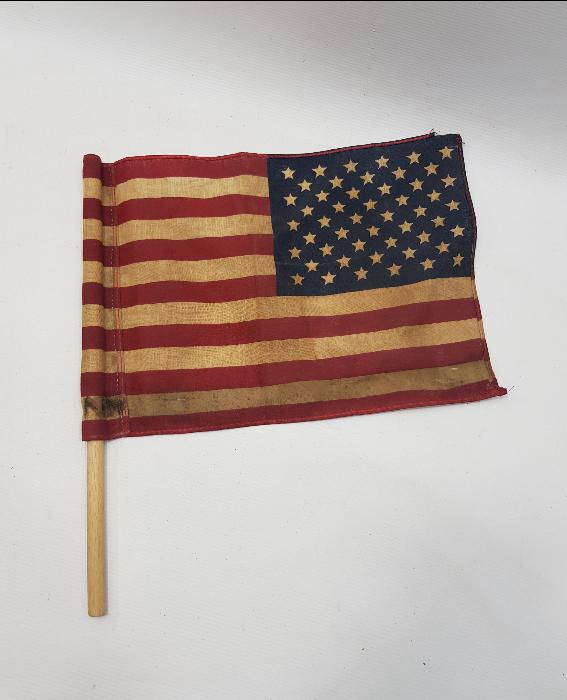 ESKİ AMERİKAN BAYRAĞI 