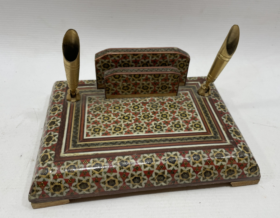 MARKÜTERİ İŞÇİLİKLİ ANTİKA MASA ÜSTÜ KALEMLİĞİ