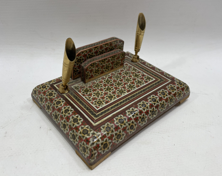 MARKÜTERİ İŞÇİLİKLİ ANTİKA MASA ÜSTÜ KALEMLİĞİ