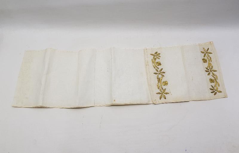 OSMANLI DÖNEMİ ALTIN TEL SARMA İŞLEMELİ İPEK UÇKUR